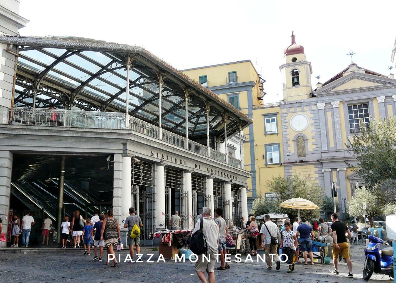 Centro Storico - Fermata Montesanto Hotel Naples Luaran gambar